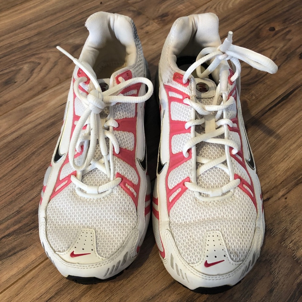Nike Shock